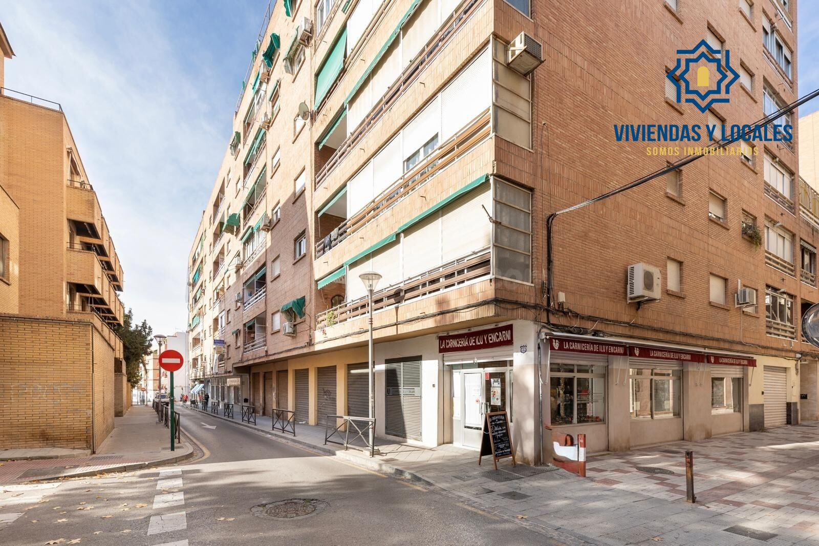 VENTA DE LOCAL DE 179 M2 EN GRANADA (ZONA SAN FRANCISCO)