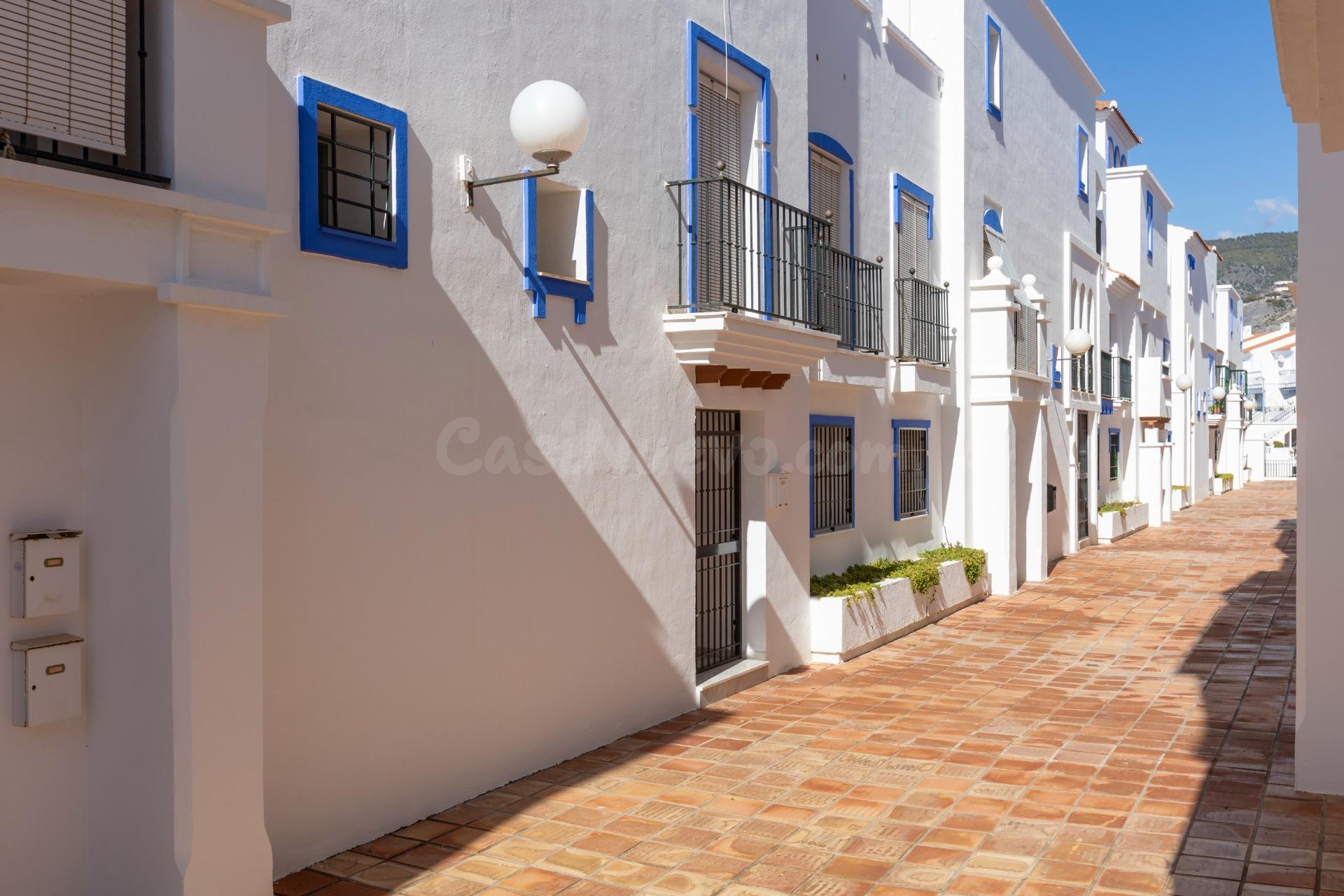 PRECIOSO ÁTICO-DÚPLEX EN PERLA DE ANDALUCÍA - foto 2