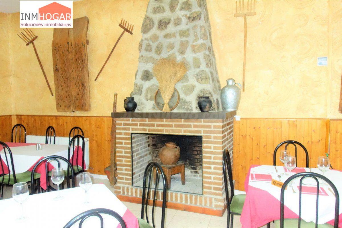 VENTA DE LOCAL COMERCIAL EN ÁVILA SUR, ZONA CUATRO POSTES