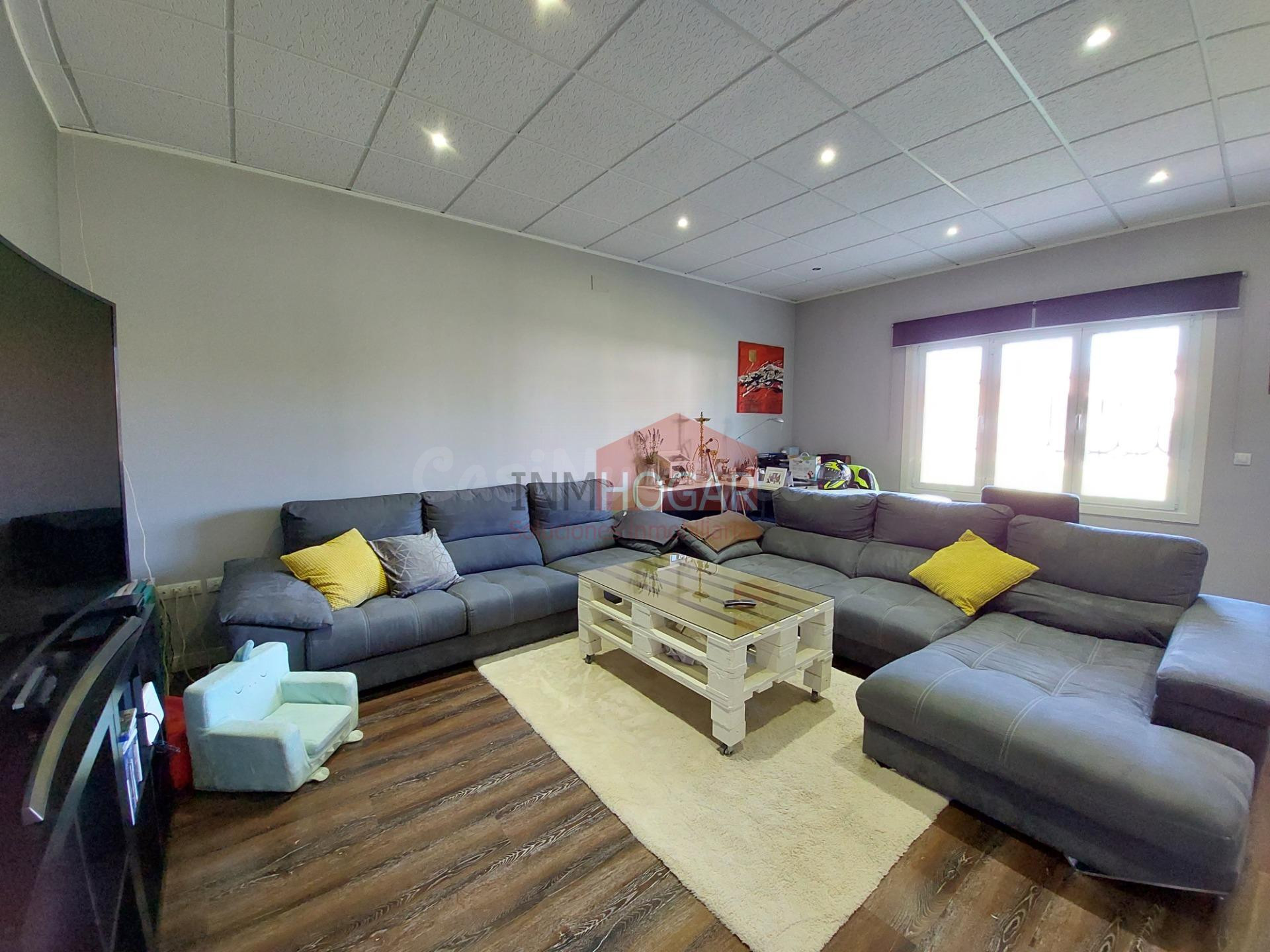 EXCLUSIVO CHALET EN SANCHIDRIÁN 05290