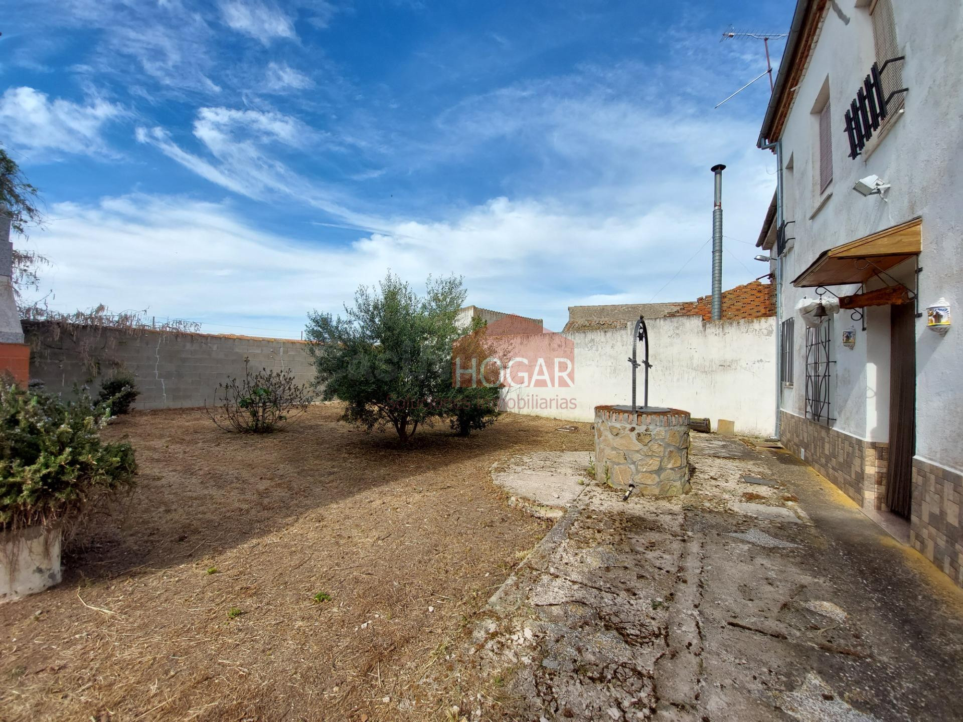 CASA CON PARCELA EN VENTA EN SANCHIDRIÁN, ÁVILA - foto 3