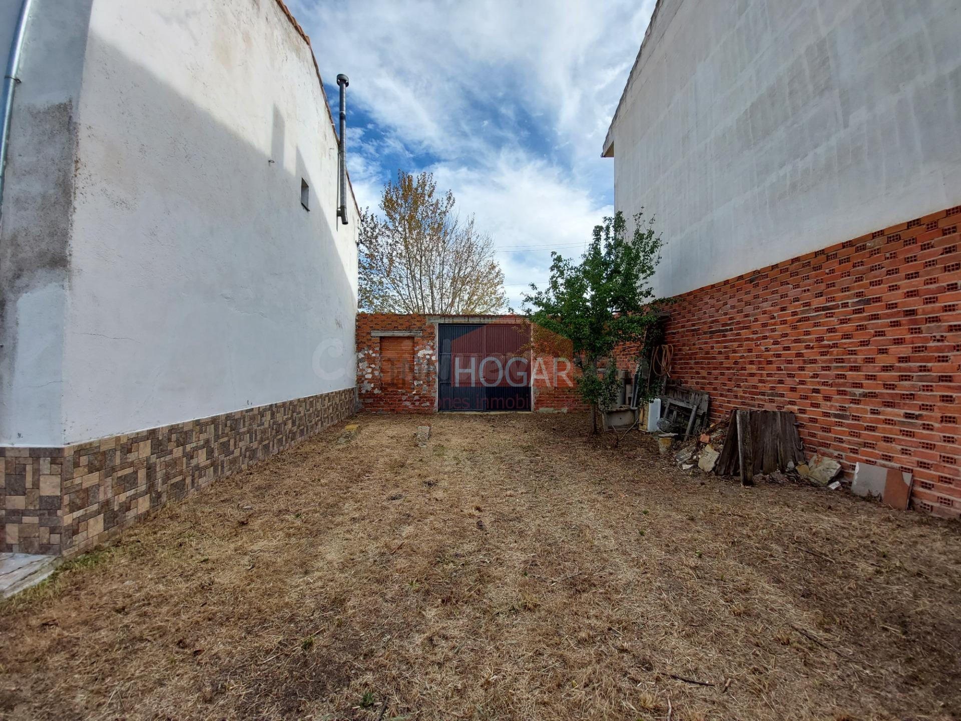CASA CON PARCELA EN VENTA EN SANCHIDRIÁN, ÁVILA - foto 4