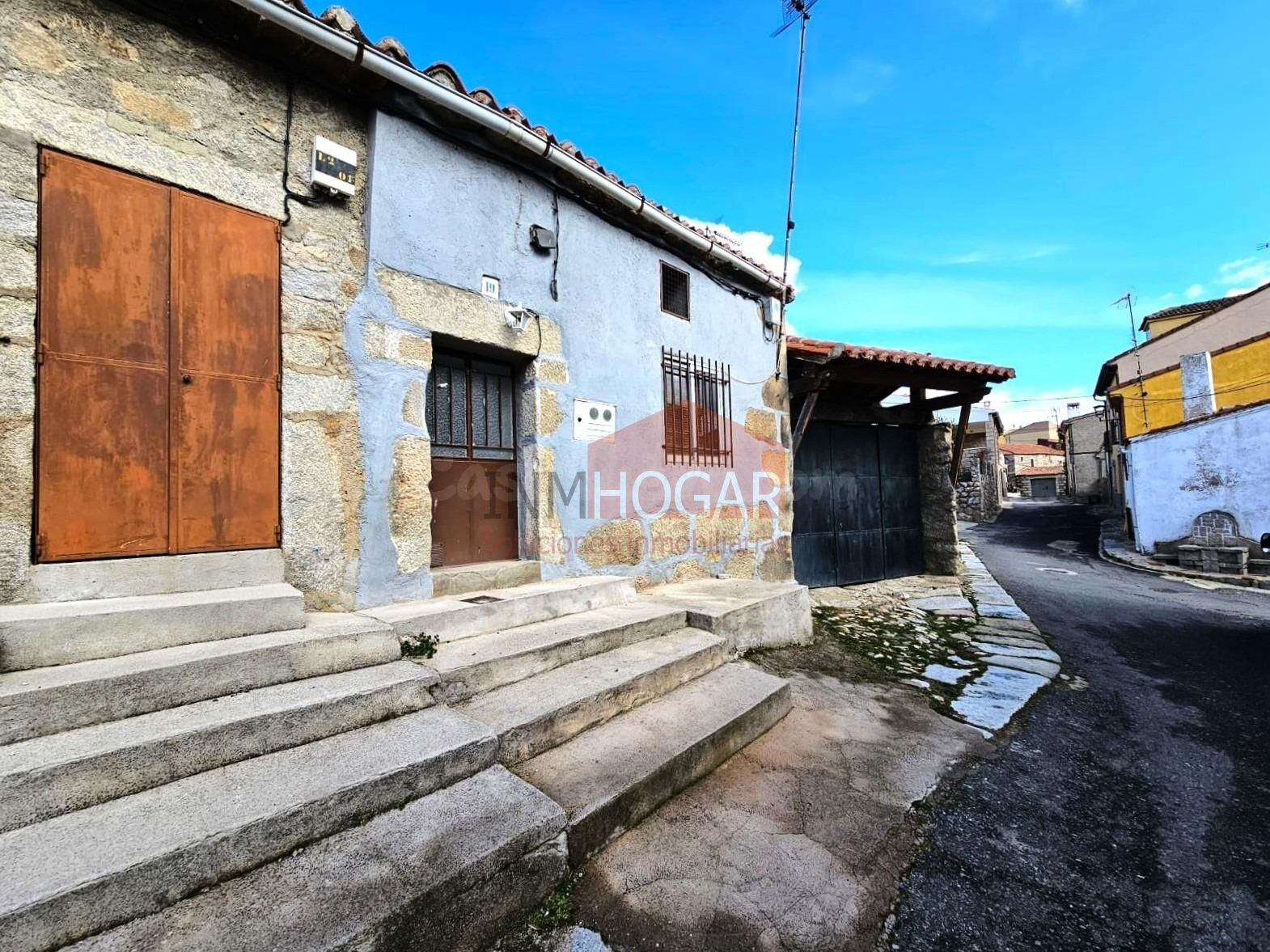 CASA EN VENTA EN VILLATORO, ÁVILA (05560)
