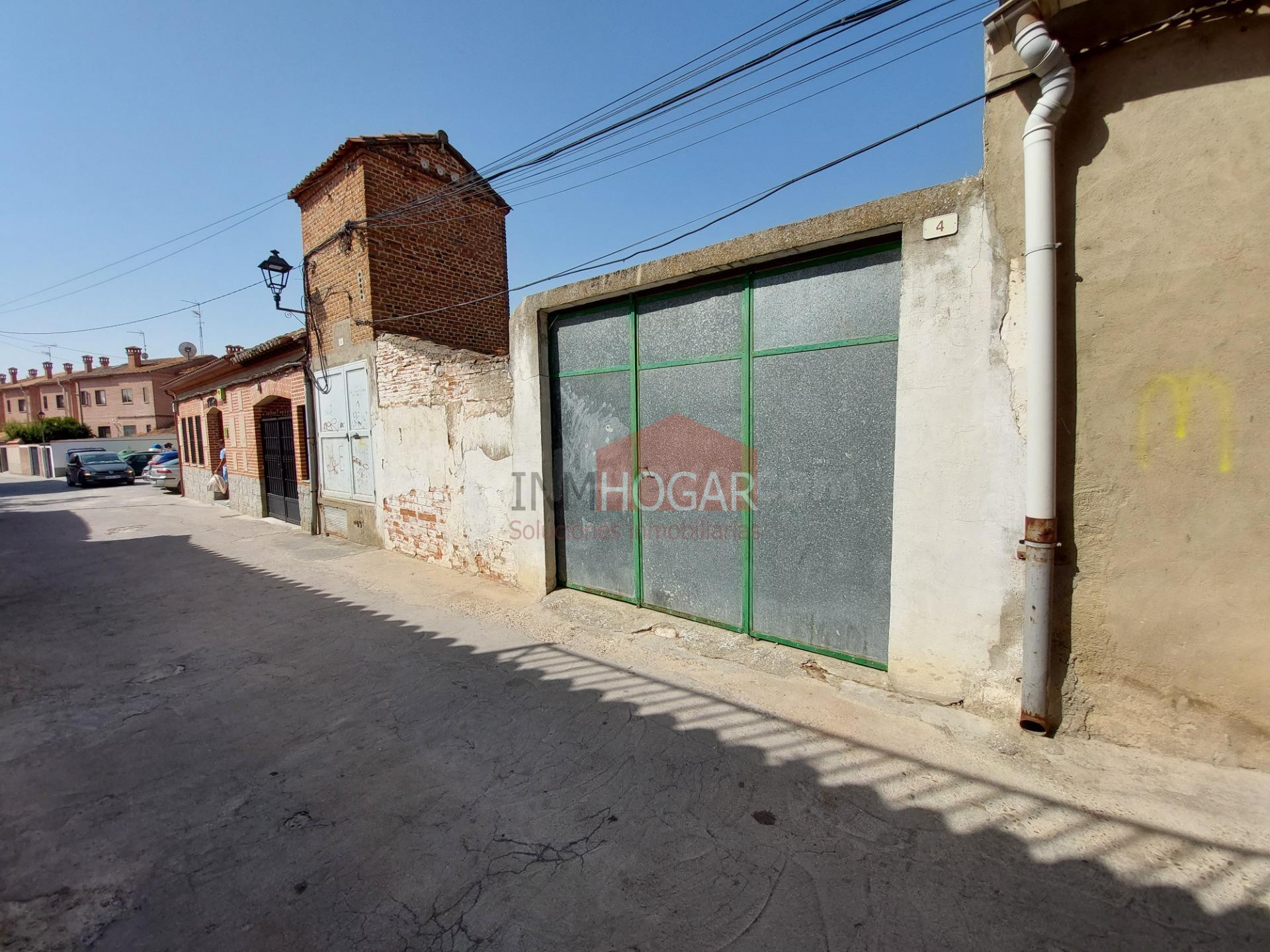 Venta de Pajar en Madrigal de las Altas Torres (05220)