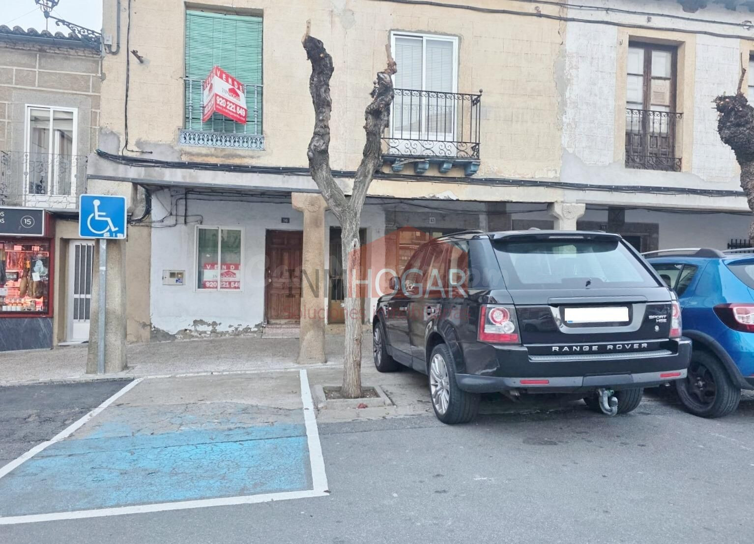 Vivienda con encanto en la Plaza de la independencia en El Barraco