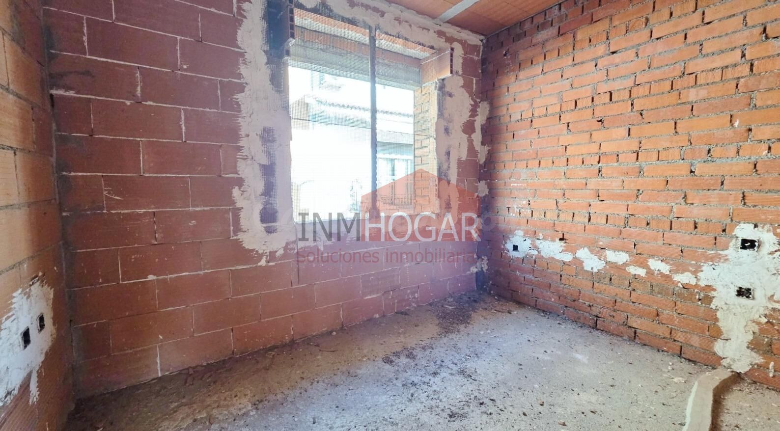 Vivienda para REFORMAR a su gusto en el centro de Hoyo de Pi - foto 5