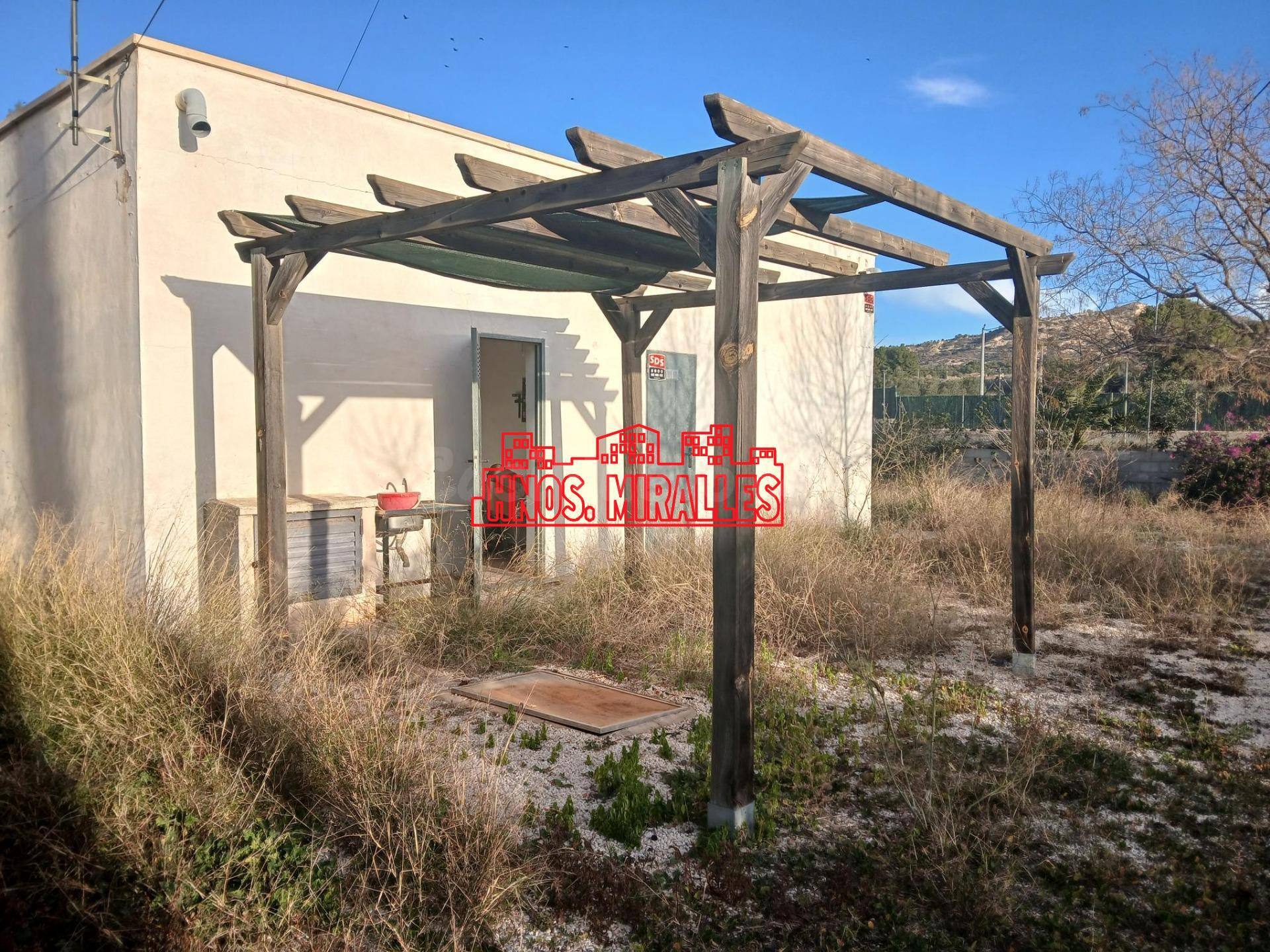 ¡¡ OPORTUNIDAD, CASA EN EL CAMPO DE ASPE CON 11200 m2 DE TERRENO !!