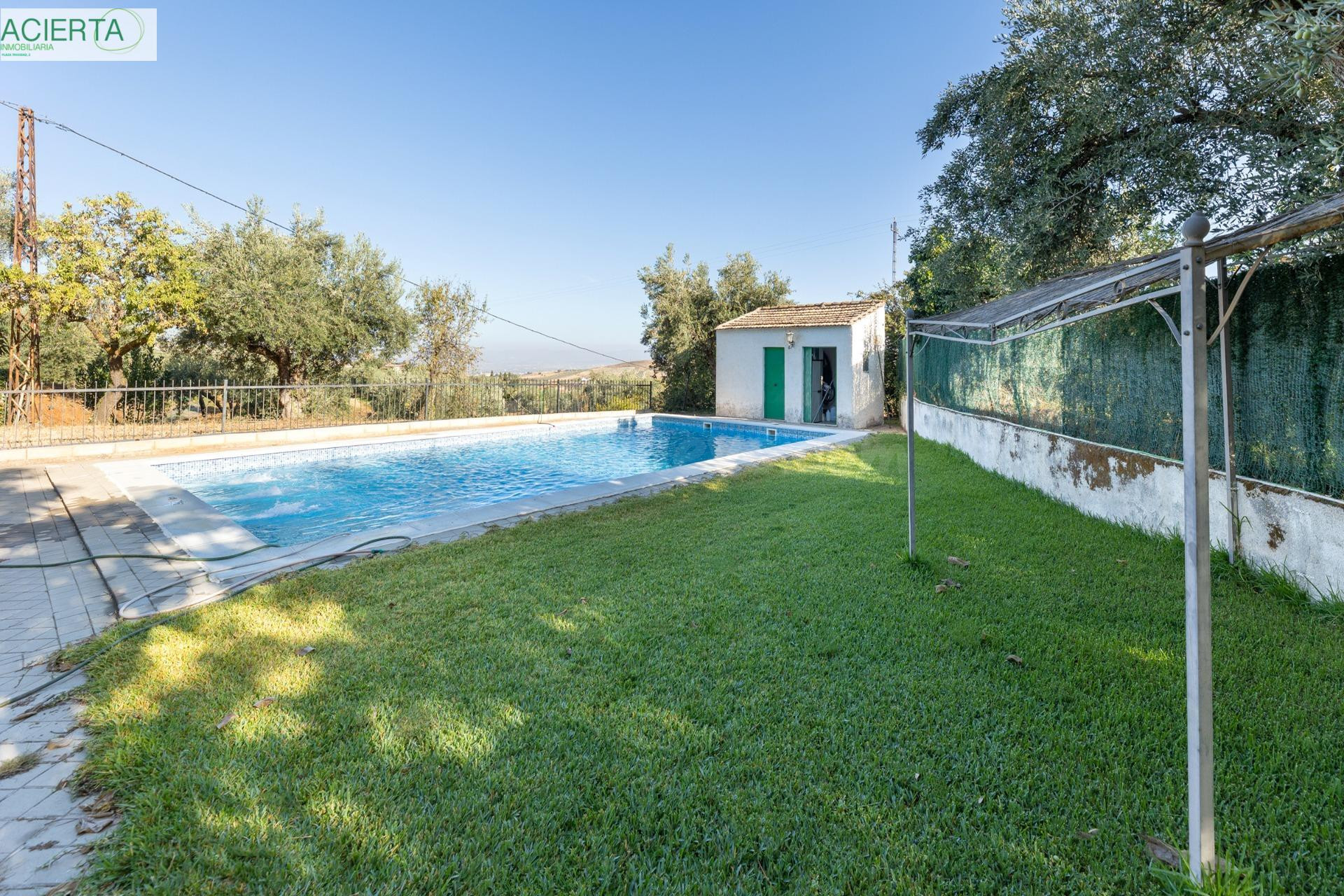 Impresionante chalet con vistas panorámicas en Dílar (Granada)