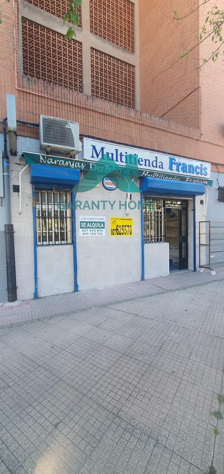 SE ALQUILA LOCAL COMERCIAL EN LA AVENIDA DE LA HISPANIDAD - foto 2