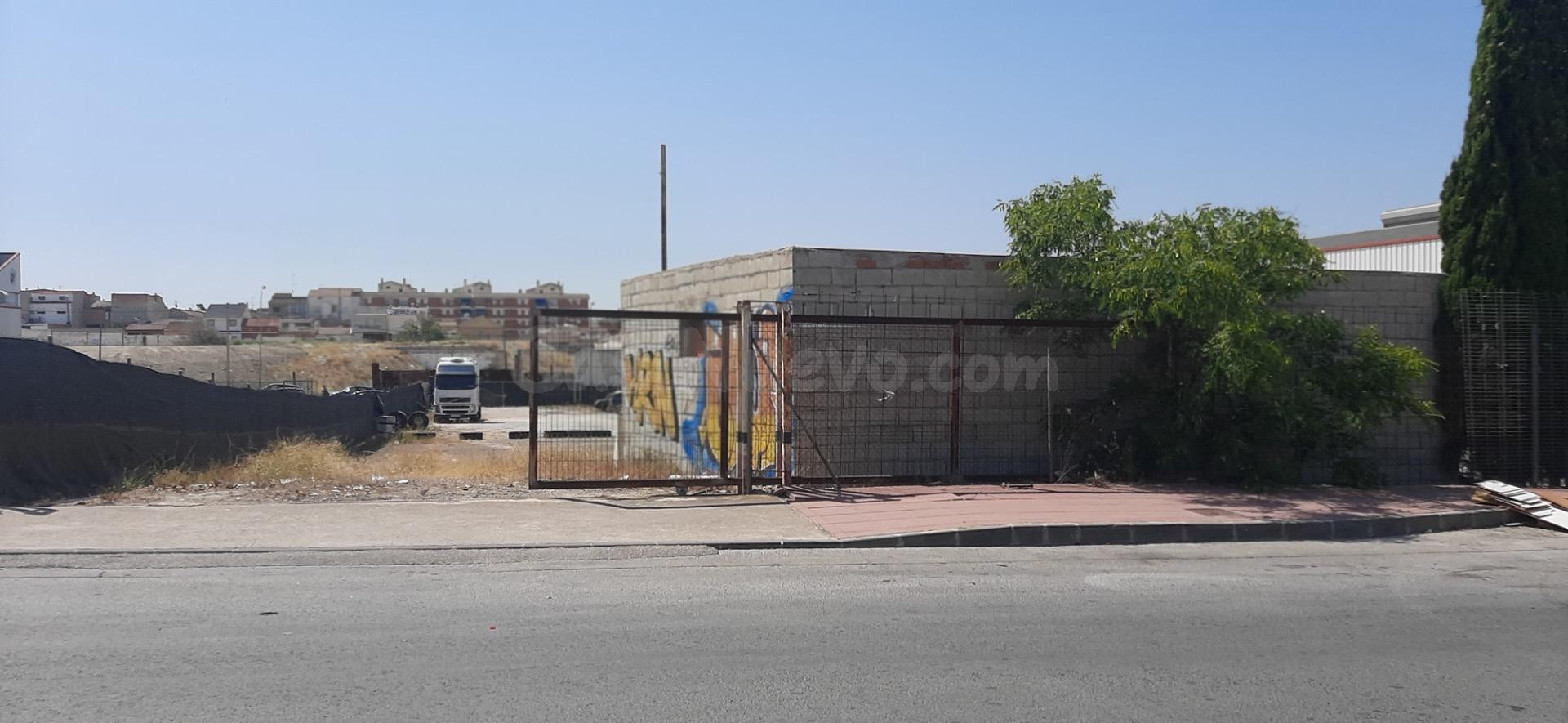 PARCELA EN POLIGONO INDUSTRIAL EL TAPIADO (MOLINA DE SEGURA) - foto 3