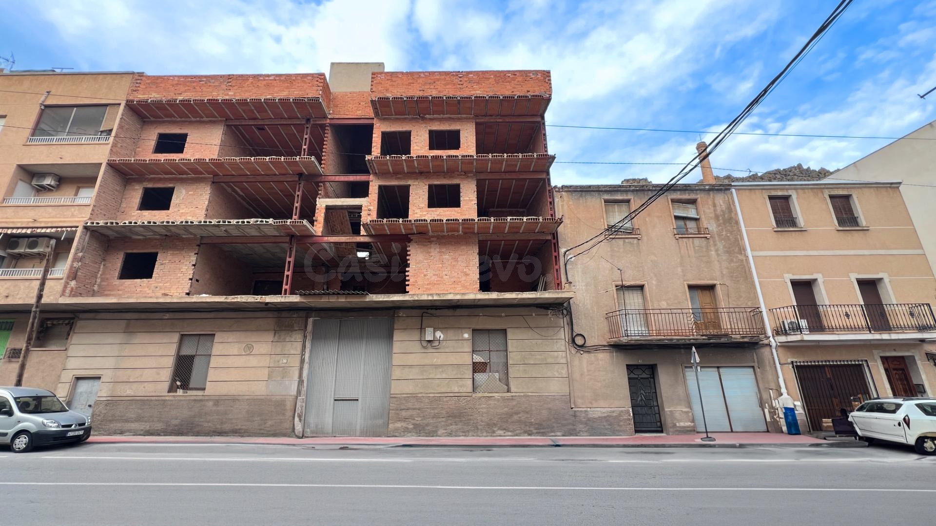 EDIFICIO EN GRAN VIA, BLANCA (MURCIA) - foto 2
