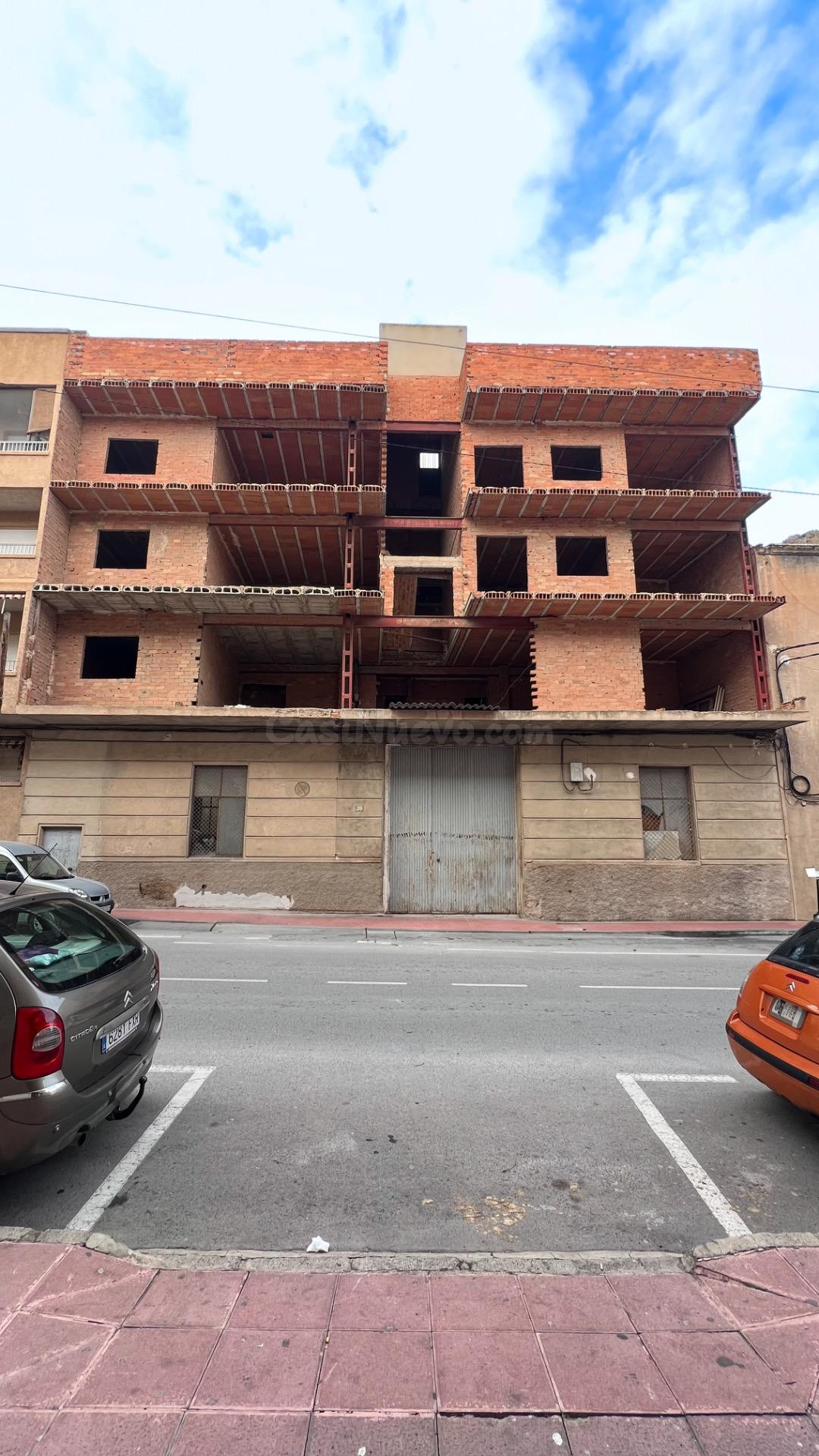 EDIFICIO EN GRAN VIA, BLANCA (MURCIA) - foto 5