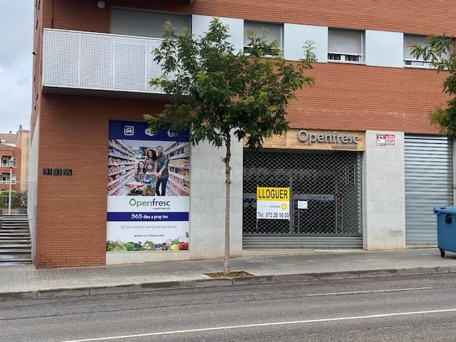 Amplio Local Comercial en Zona Estratégica - Ideal para Tu N