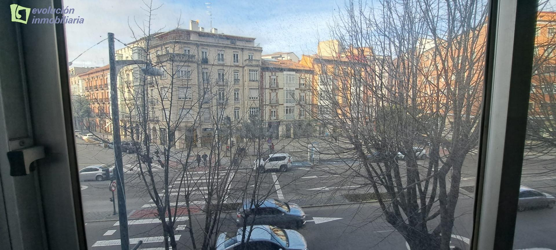 Alquiler de oficinas exteriores céntricas .Ubicación estratégica.