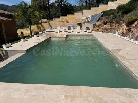 Exclusivo chalet en terreno urbano de 1.500 m2 con piscina y - foto 4