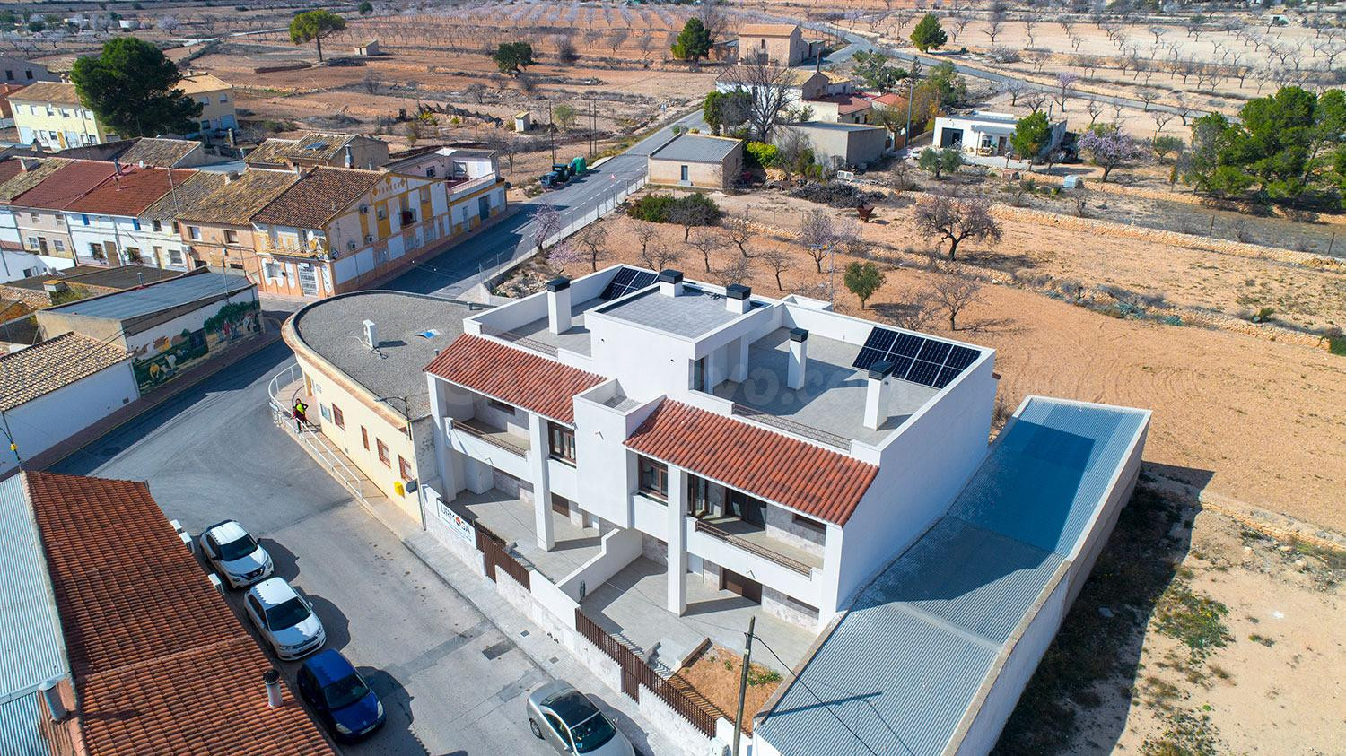 Viviendas con solárium y terrazas desde 198.000 € en Hondón de las Nieves