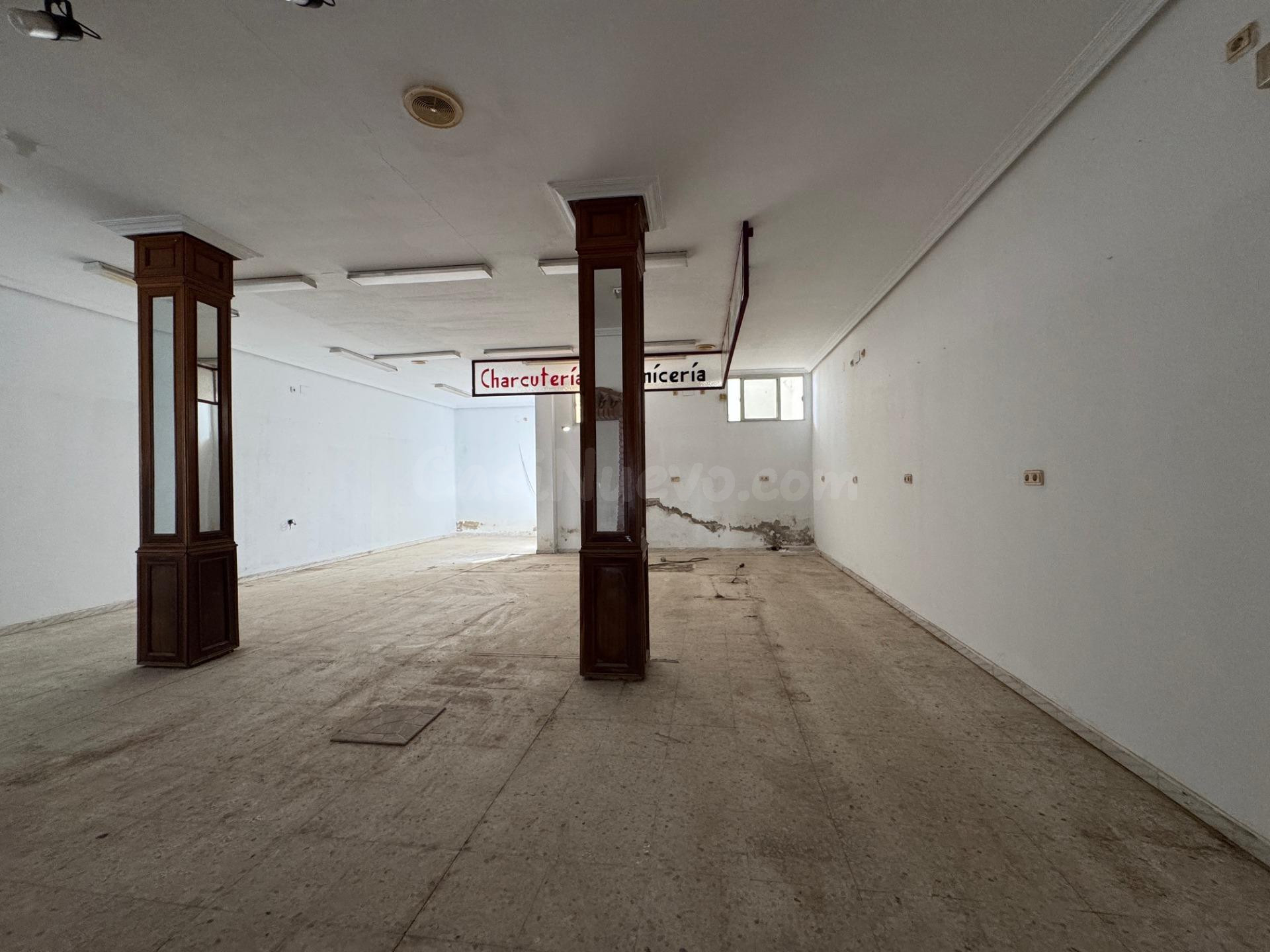 CASABANCO VENDE LOCAL COMERCIAL EN ALMENDRALEJO - foto 2