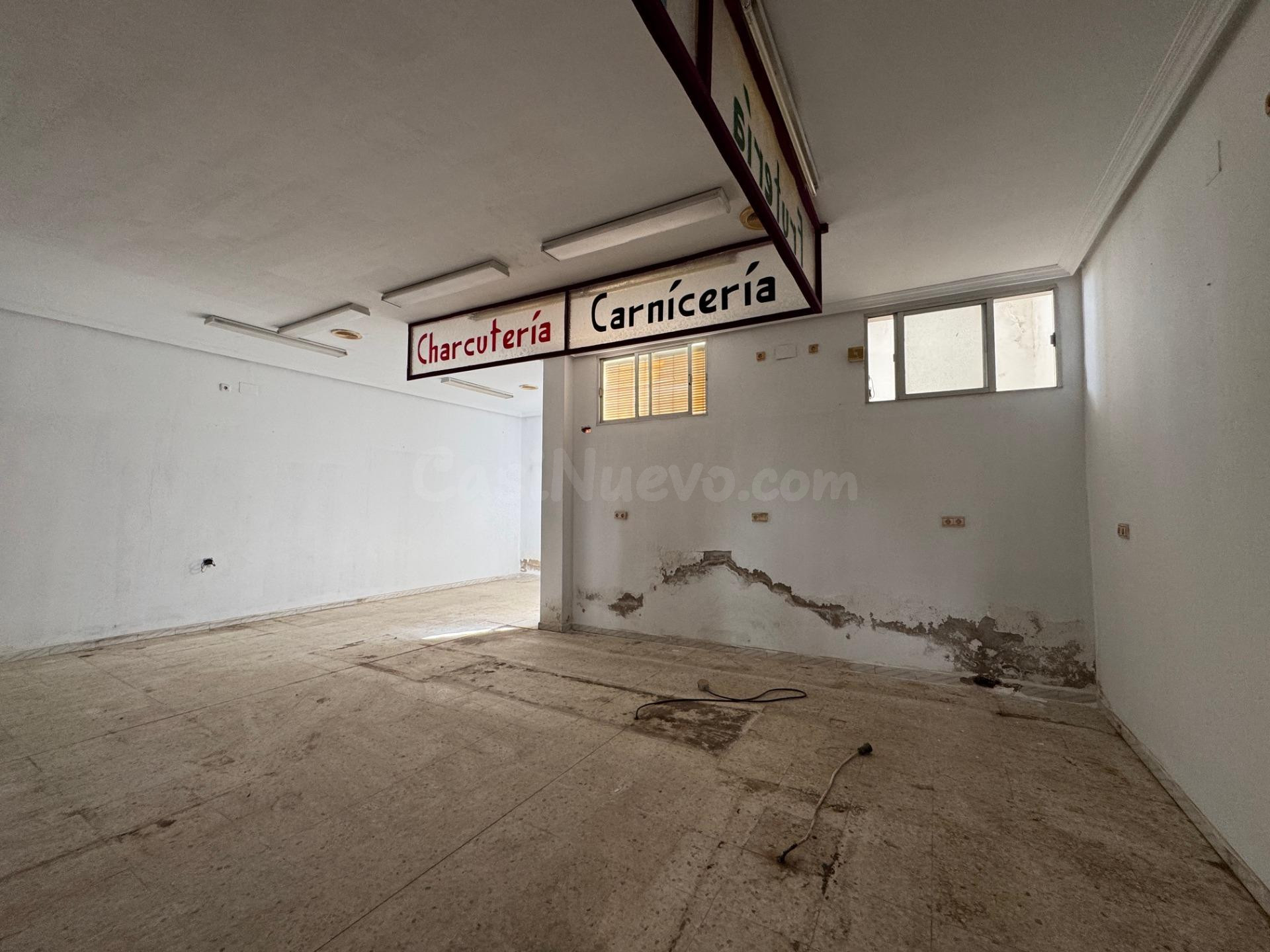 CASABANCO VENDE LOCAL COMERCIAL EN ALMENDRALEJO - foto 3