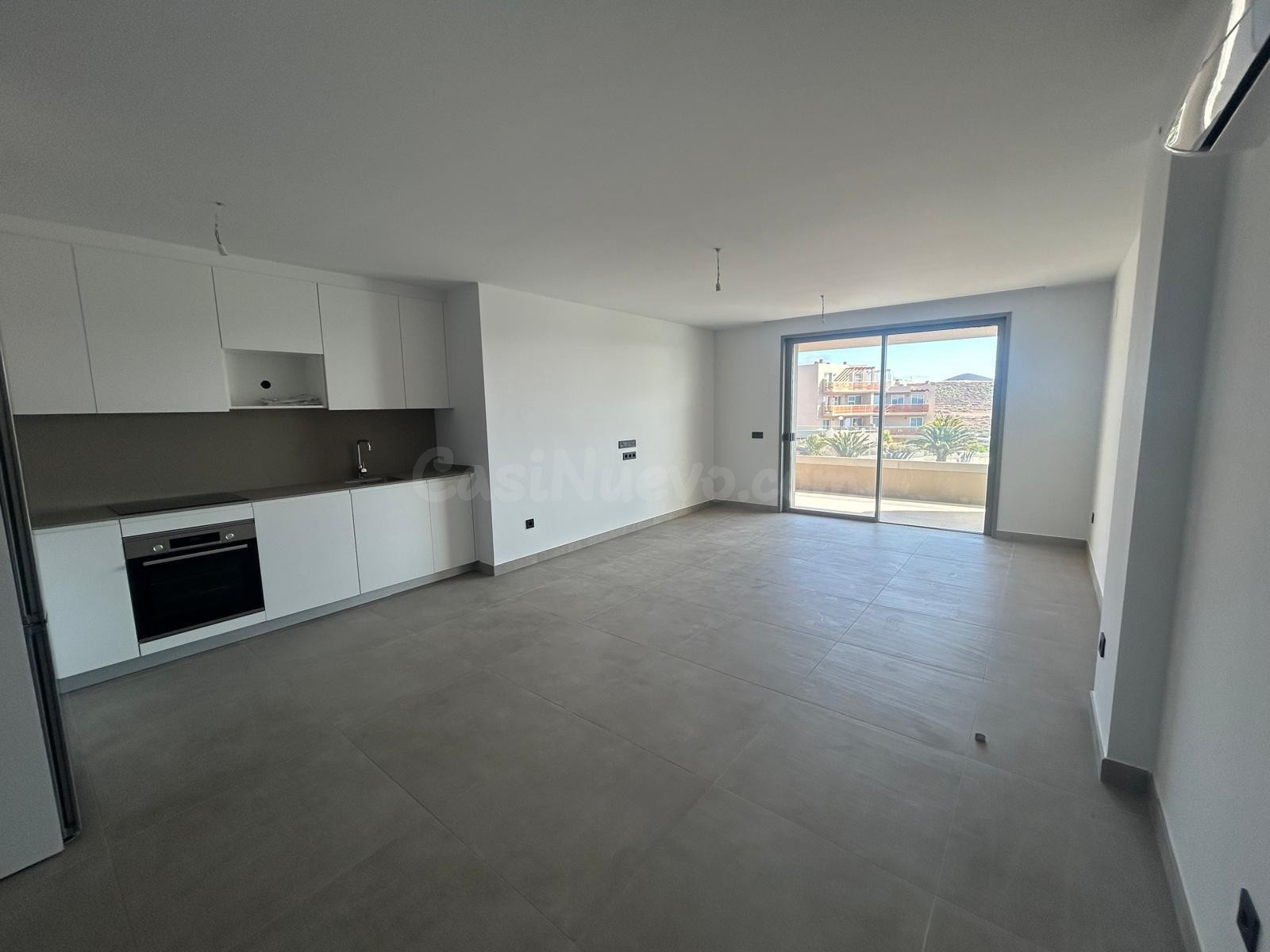 Apartamento en venta en La Tejita Obra Nueva - foto 5