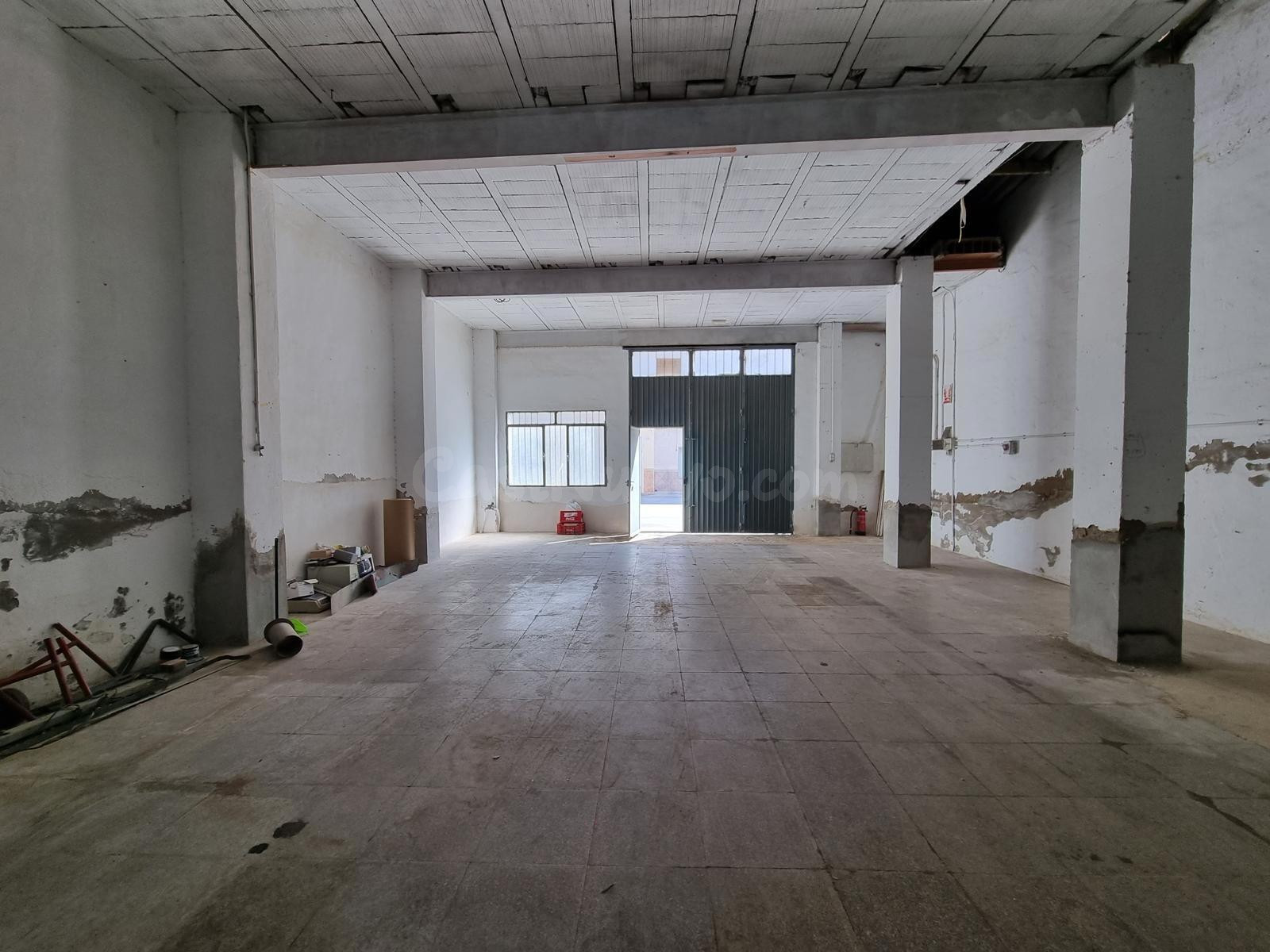 SE VENDE ALMACEN O LOCAL COMERCIAL EN MONFORTE DEL CID (ALIC