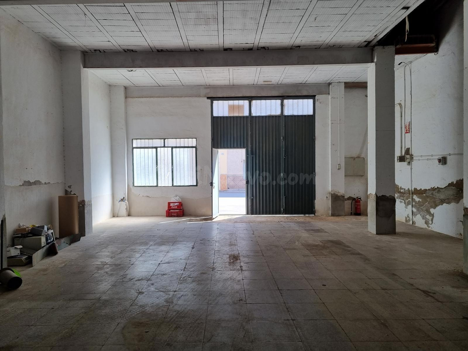 SE VENDE ALMACEN O LOCAL COMERCIAL EN MONFORTE DEL CID (ALIC - foto 4