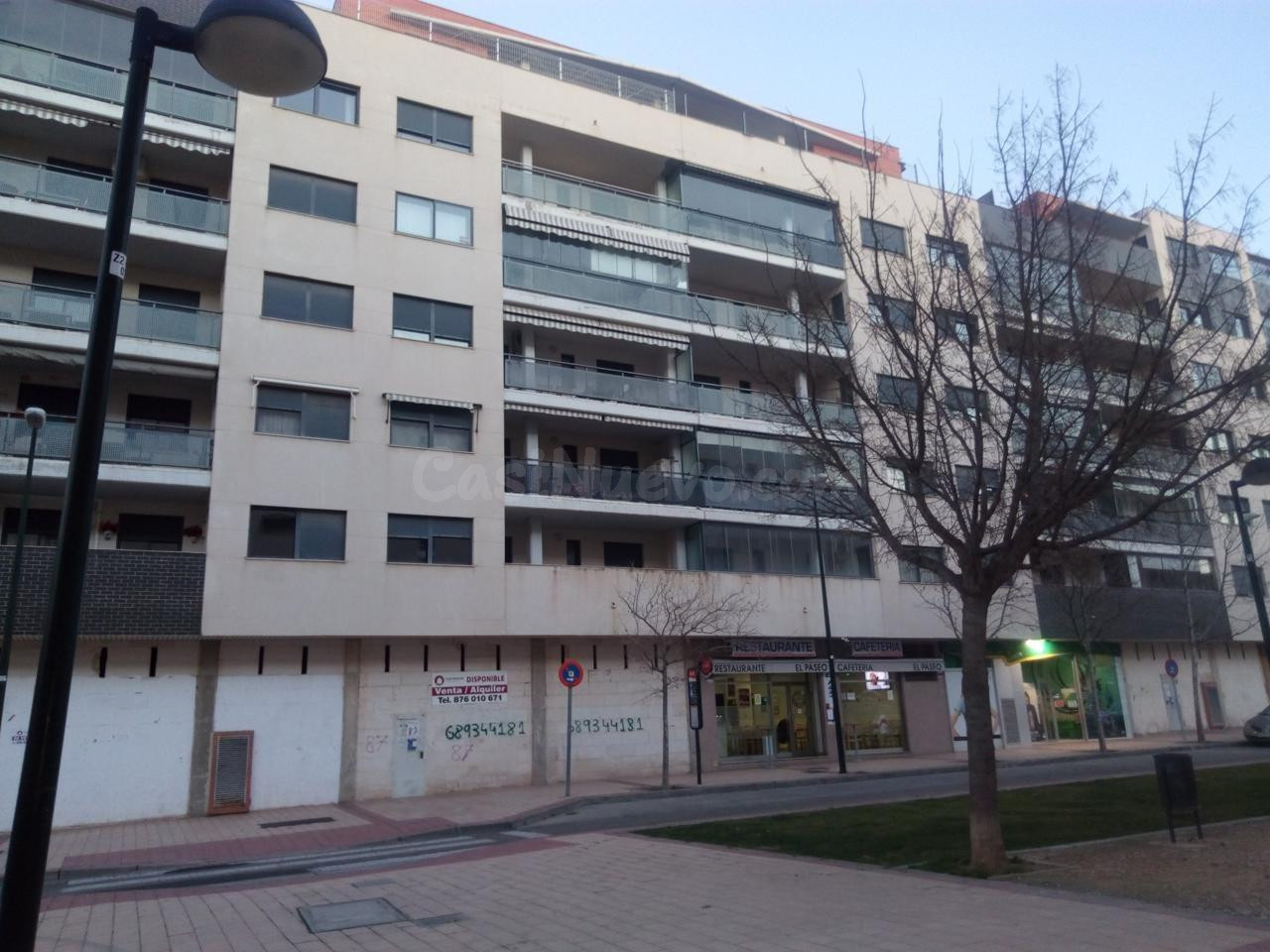LOCAL MUY COMERCIAL EN ROSALES DEL CANAL - foto 2