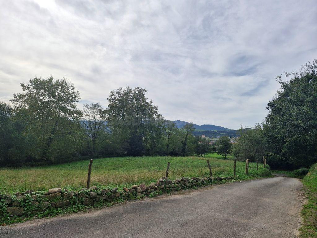 Terreno urbano en Zurita de Piélagos.