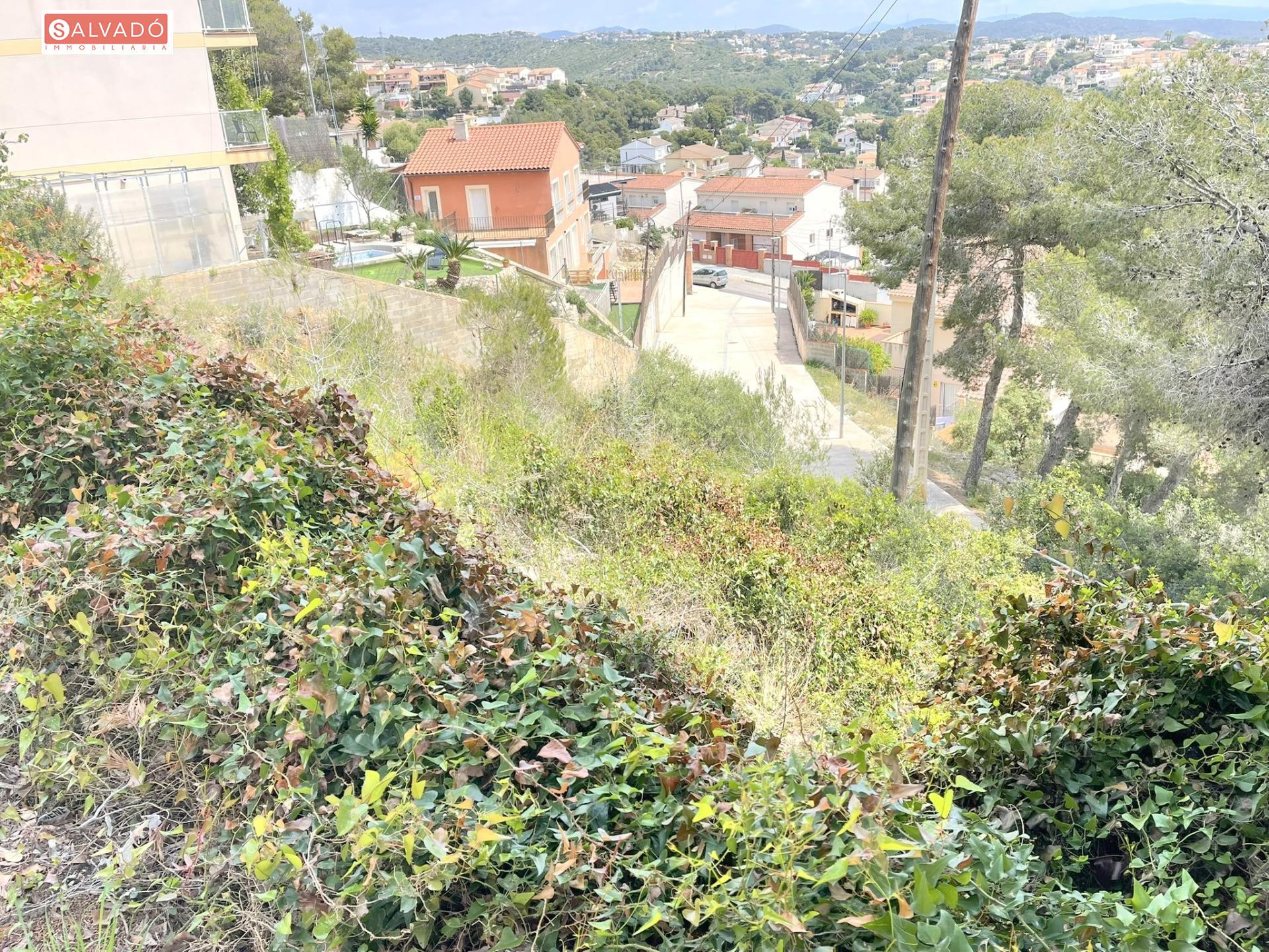 ¡PARCELA URBANA EN VENTA EN SEGUR DE CALAFELL! - foto 4