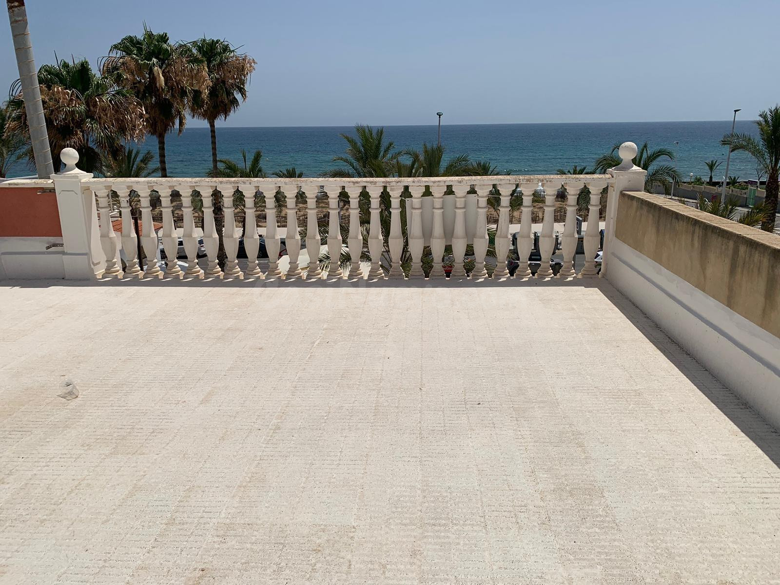 Local en venta o alquiler (arenales del sol)