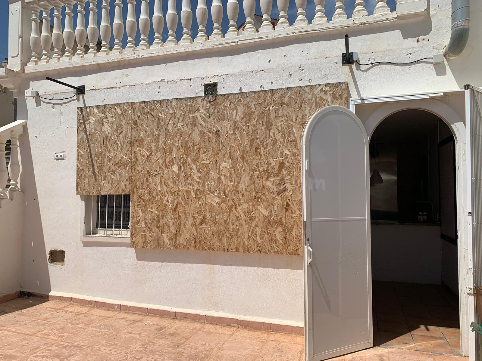 Local en venta o alquiler (arenales del sol) - foto 4