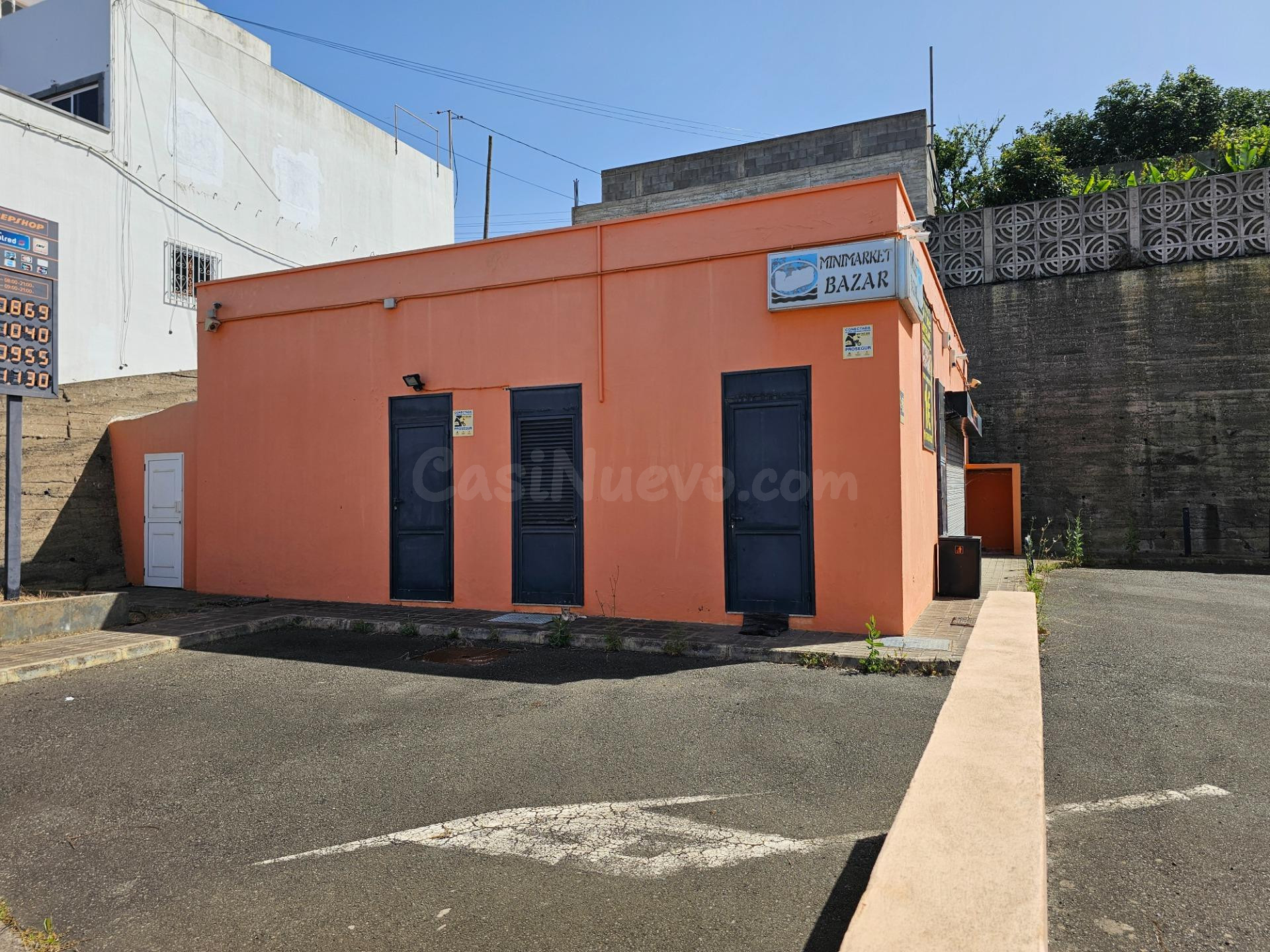 GASOLINERA EN EL PALMITAL DE SANTA MARIA DE GUIA, ISLAS CANA - foto 3