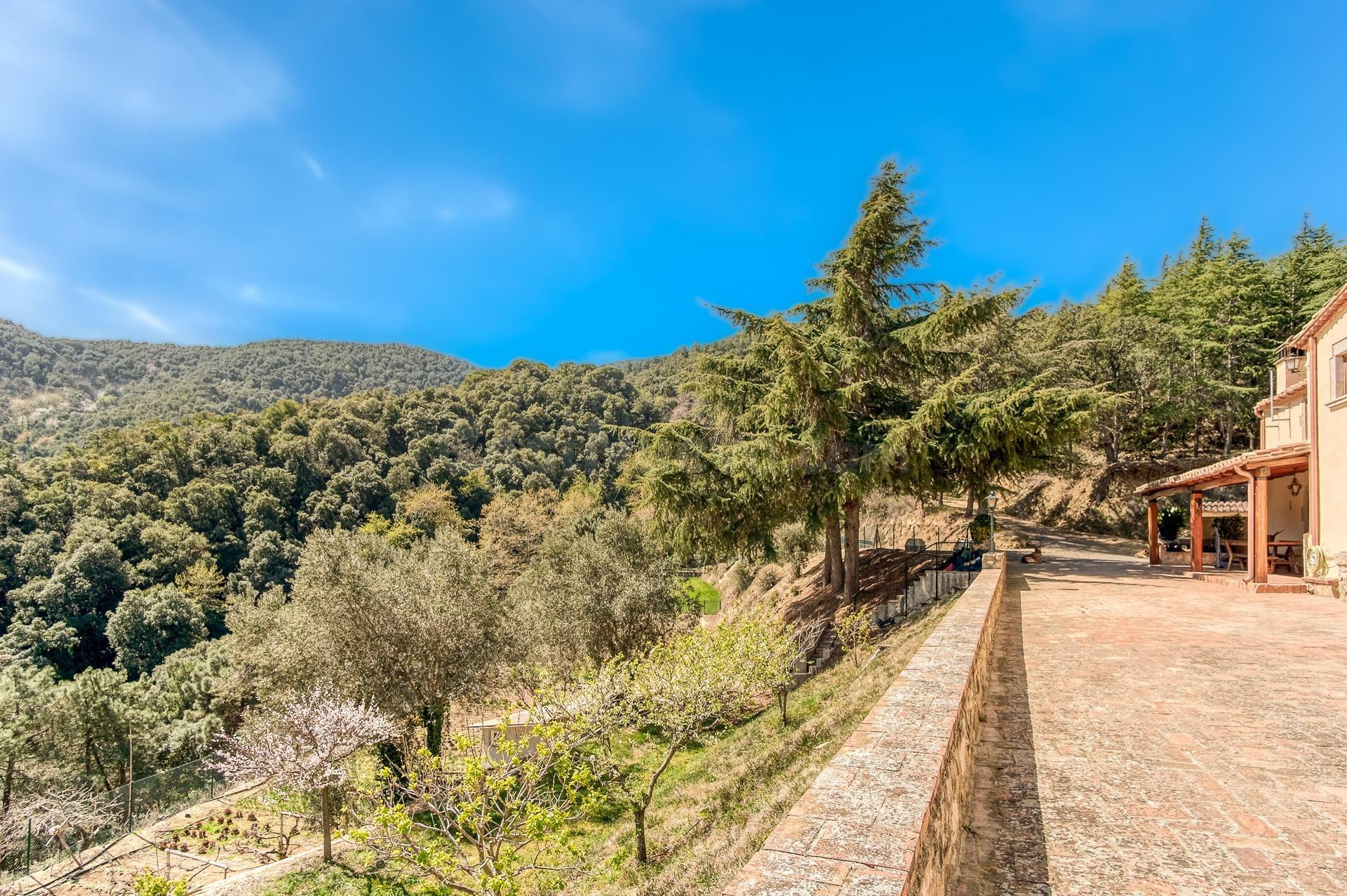 Espectacular Masía en el Parque Natural del Montnegre – Tordera
