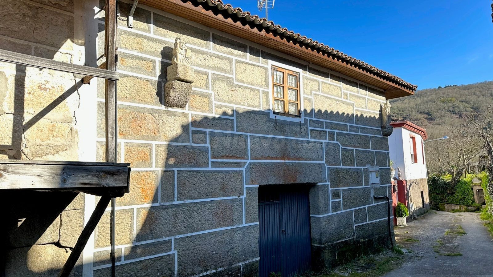Casa para reformar en Outeiro de Laxe