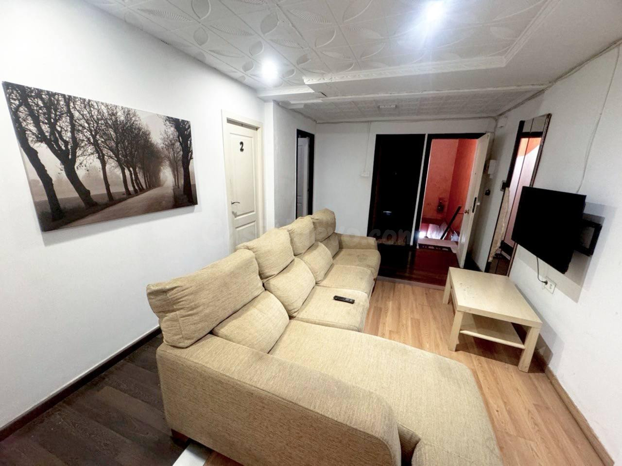 CASA DE 2 PLANTAS PARA VIVIR O NEGOCIO DE ALQUILER POR habitaciones - foto 3
