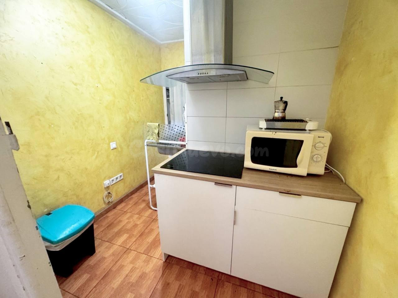 CASA DE 2 PLANTAS PARA VIVIR O NEGOCIO DE ALQUILER POR habitaciones - foto 4