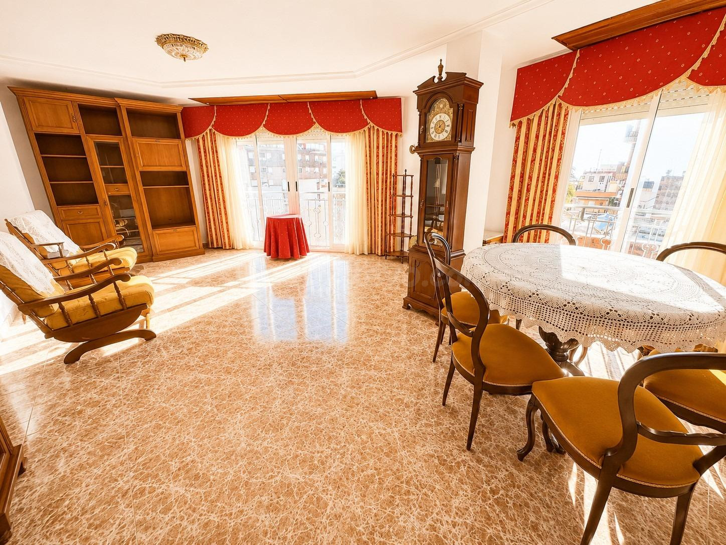 VIVIENDA ESQUINA. VISTAS DESPEJADAS - foto 4