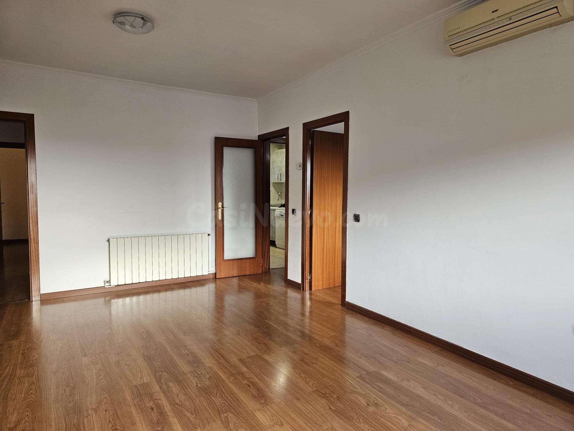 Acogedor Piso en Esparreguera - Oportunidad Única - foto 2