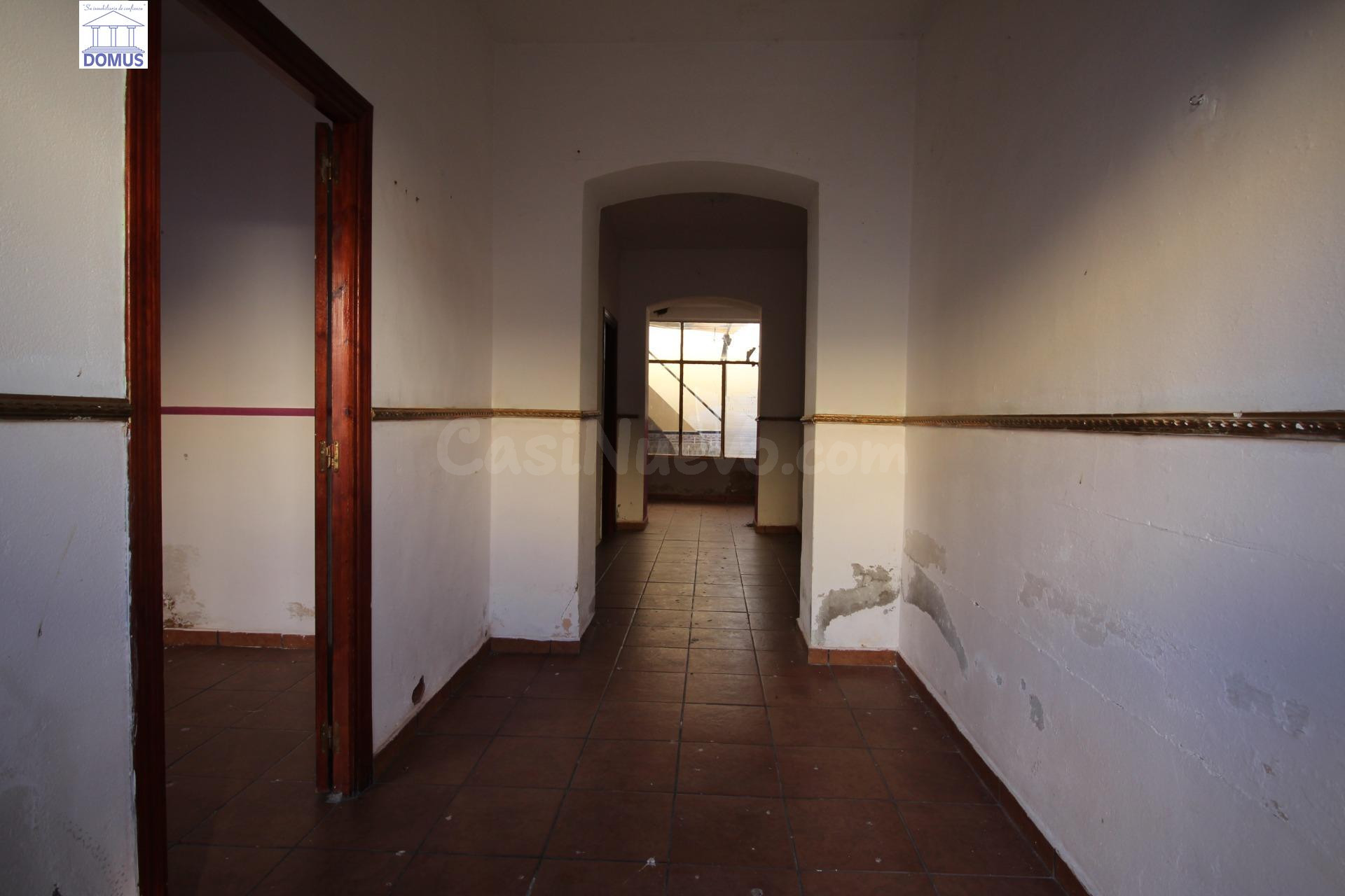 Oportunidad de compra de casa para reformar en Montijo