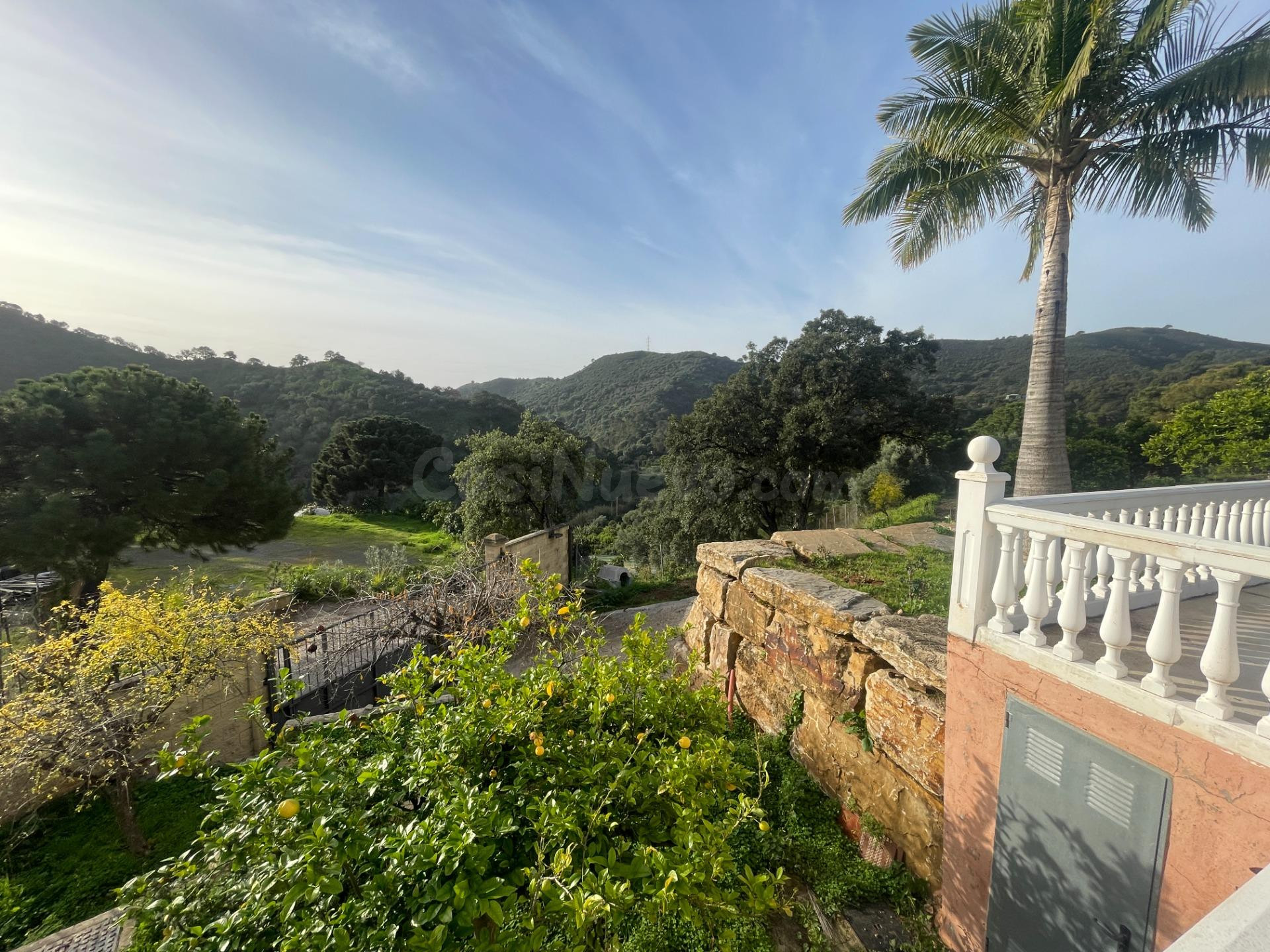Casa de campo con amplia parcela en Estepona | CABANILLAS RE - foto 3