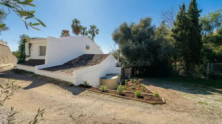 GRAN Oportunidad : gran local comercial con vivienda encima - foto 2