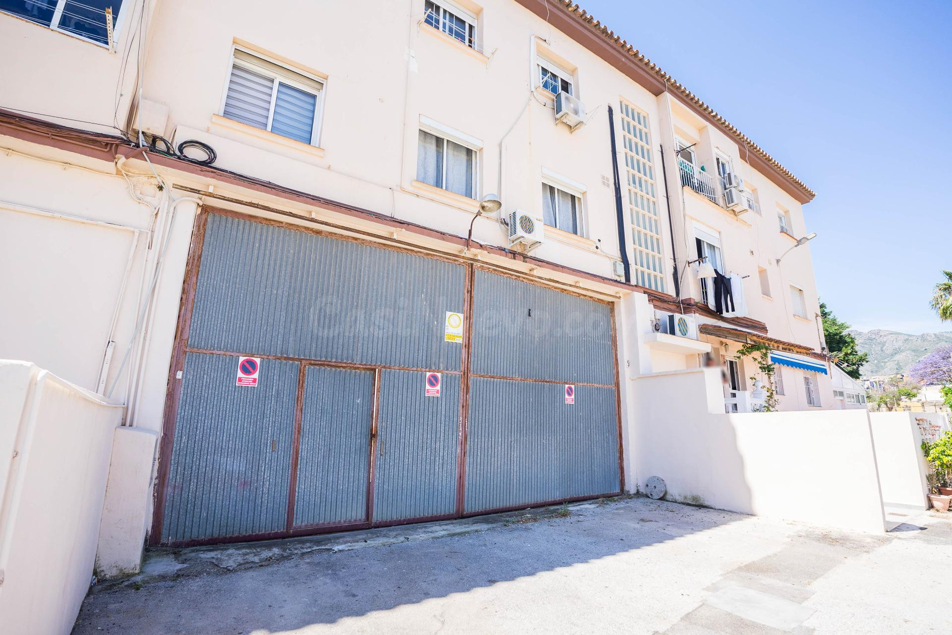 🏭 Nave Industrial / Almacén en Venta – Torremolinos