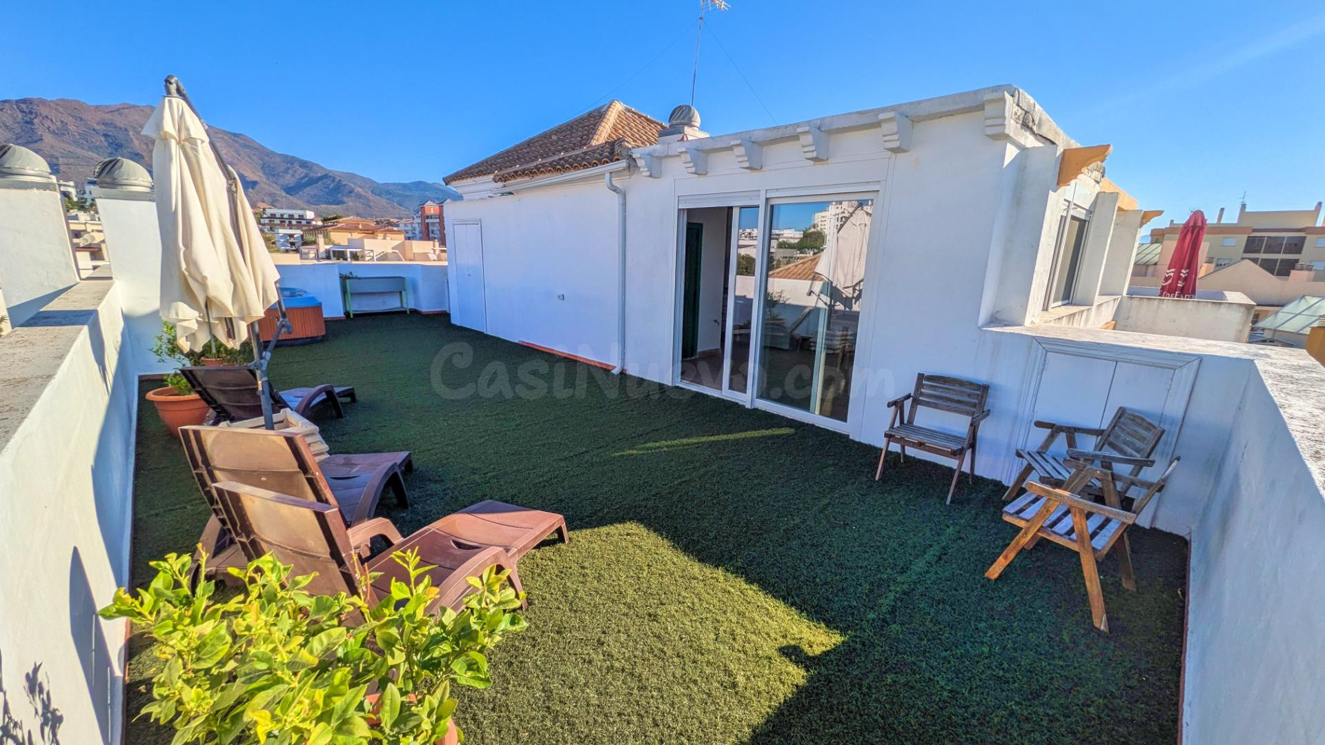 ATICO DUPLEX CON ESPECTACULARES VISTAS AL MAR