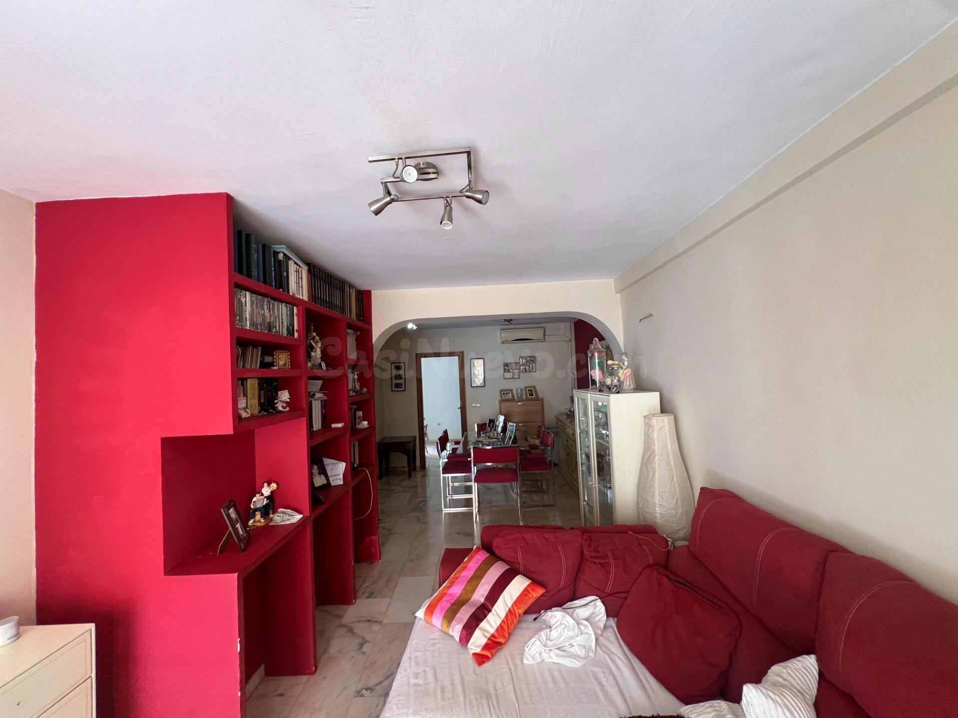 AMPLIO PISO A 150 M DEL MAR ✨ - foto 4