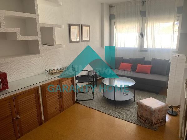 🏙️ ¡APARTAMENTO EN PLENO CENTRO CON CALEFACCIÓN INCLUIDA ! 🔑 - foto 3