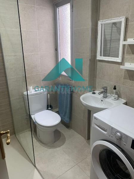 🏙️ ¡APARTAMENTO EN PLENO CENTRO CON CALEFACCIÓN INCLUIDA ! 🔑 - foto 5