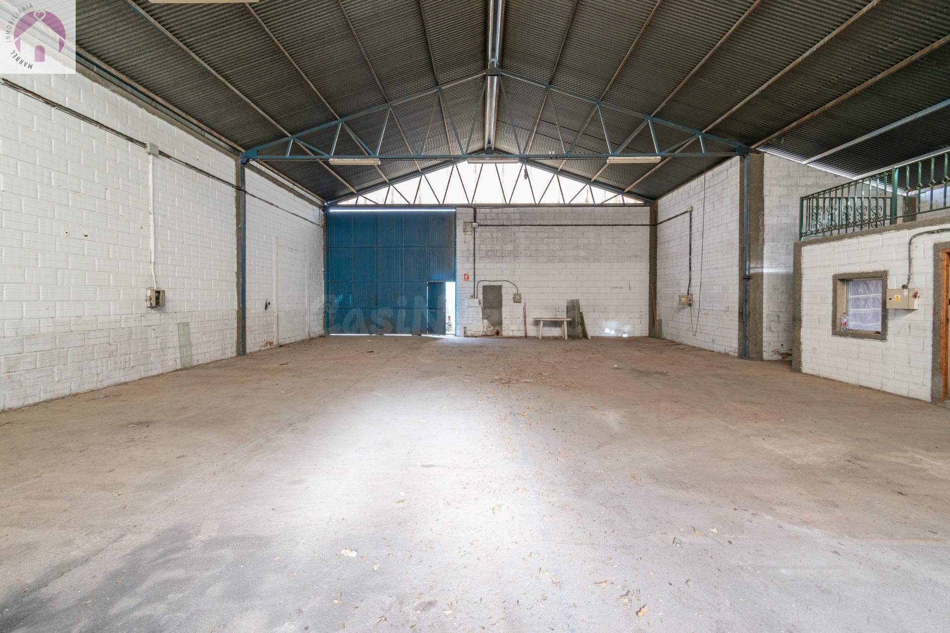NAVE INDUSTRIAL DE 240M2 EN JUN-GRANADA