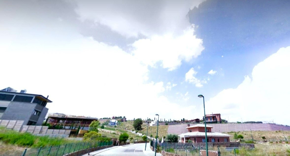 Gran terreno urbano en Golf Barcelona