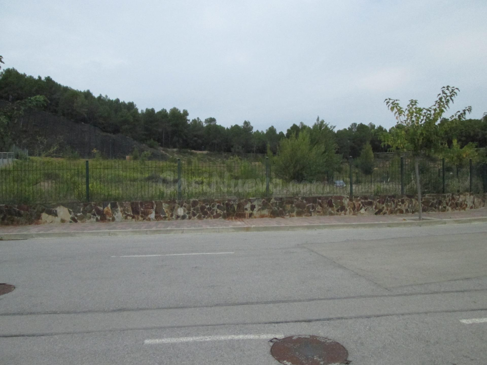 PARCELA DE 802 M2 EN MASIA BACH SANT ESTEVE SESROVIRES