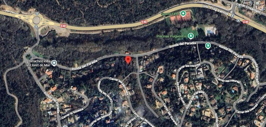 FANTÑSTICA PARCELA DE 1.014 M2 EN URB PUIGVENTOS DE VIDRERES