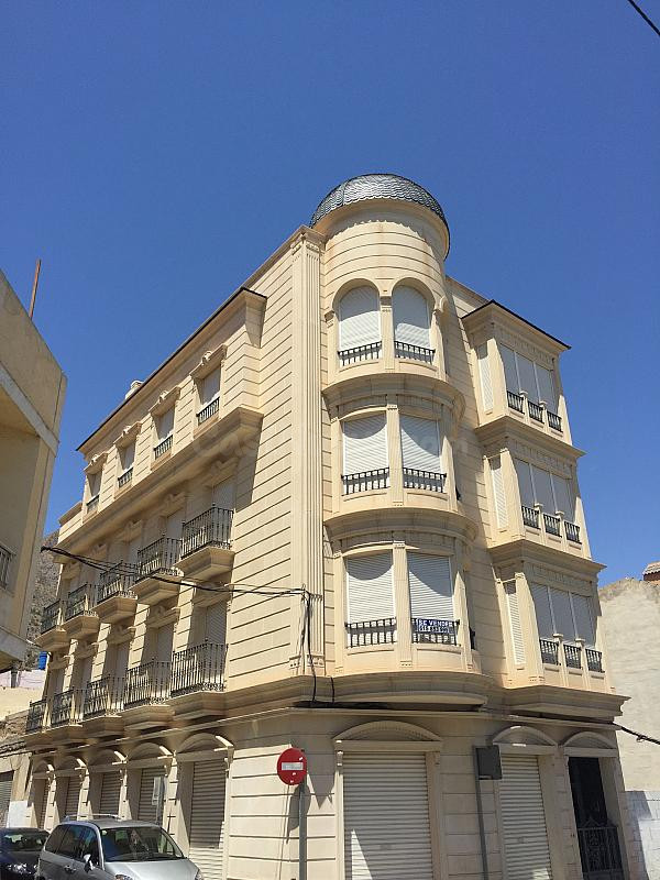 LOCAL COMERCIAL EN ALQUILER DE LUJO CALLOSA DEL SEGURA= 700 € AL MES